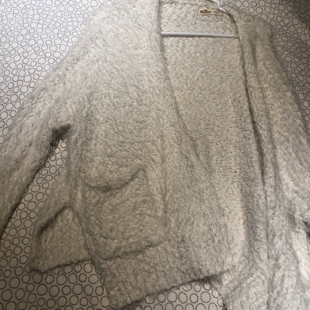 Hollister sweater